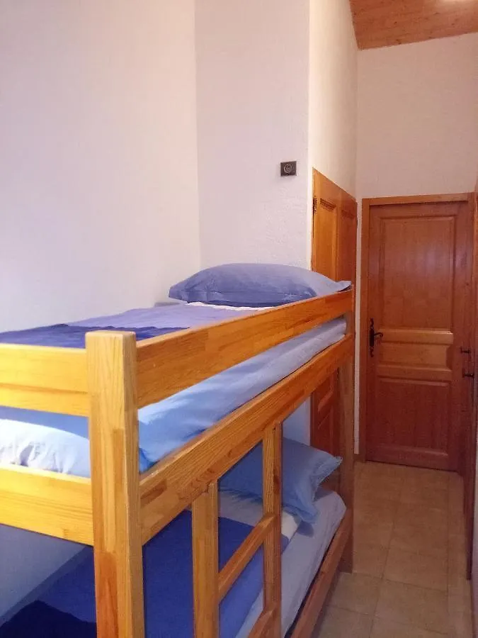 Spacious&comfortable chalet apartment. Saint-Gervais-les-Bains