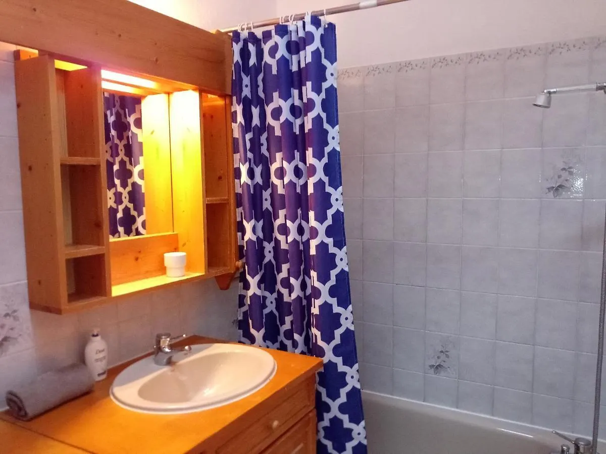 Spacious&comfortable chalet apartment. Saint-Gervais-les-Bains
